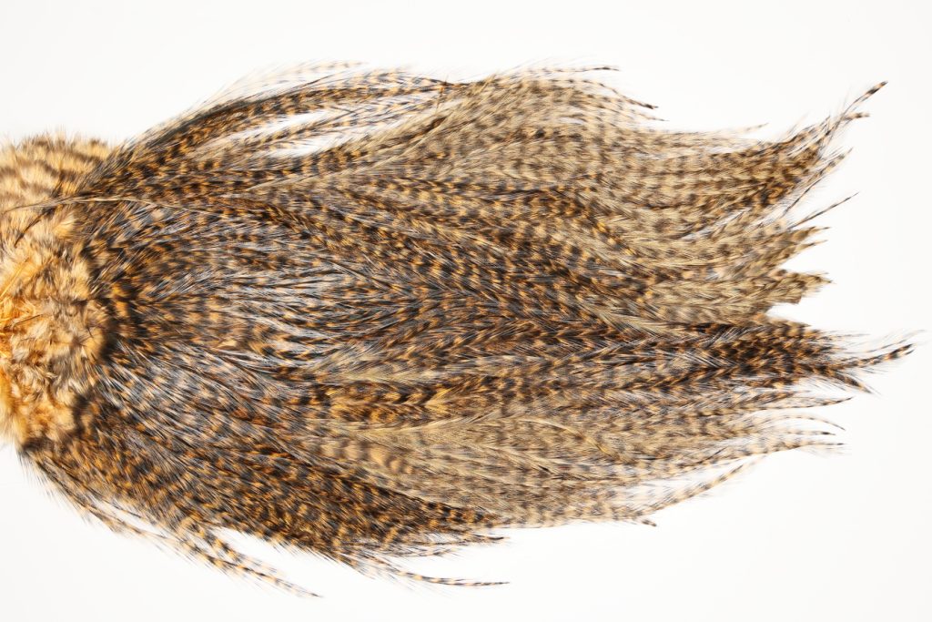 7369 Coq De Leon Dry Fly Hackle, Bronze Grade Saddle Golden Brown