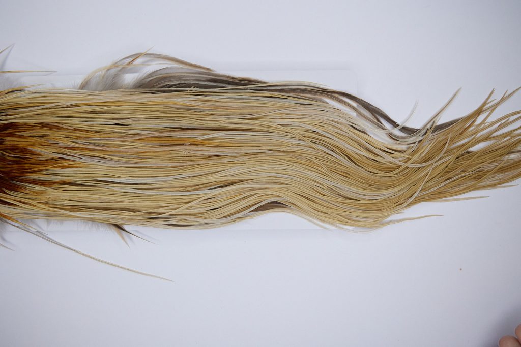 1322 Hebert Dry Fly Hackle, Silver Grade 14-16 Light Ginger Ties Sizes 14-16