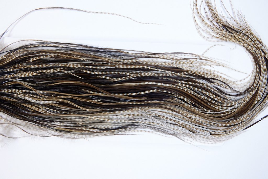 1355 Hebert Dry Fly Hackle, Bronze Grade Rooster Saddle Variant Ties Sizes 14-16