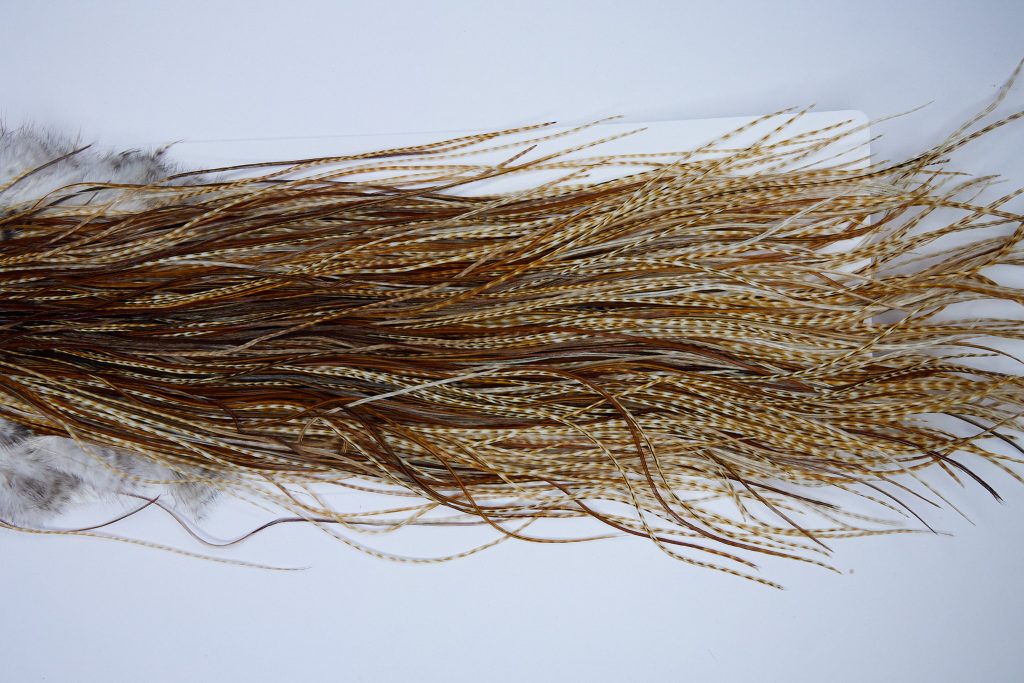 1615 Whiting Dry Fly Hackle, Bronze Grade Midge Saddle Medium Barred Ginger Ties Sizes 18-20