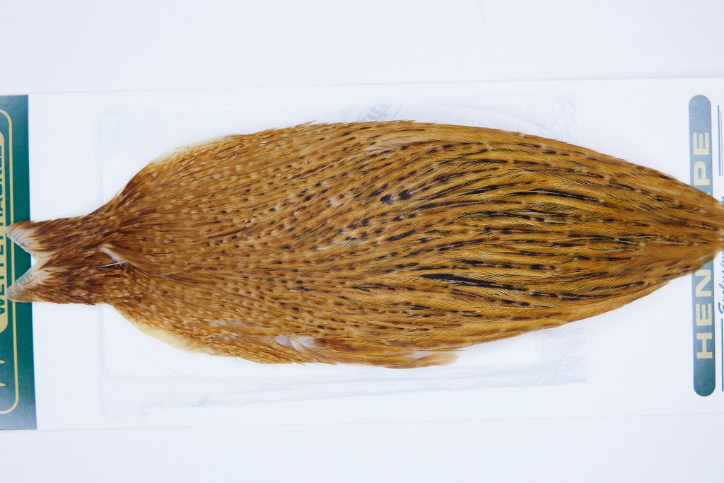 2841 Hebert Hen Cape Medium Ginger