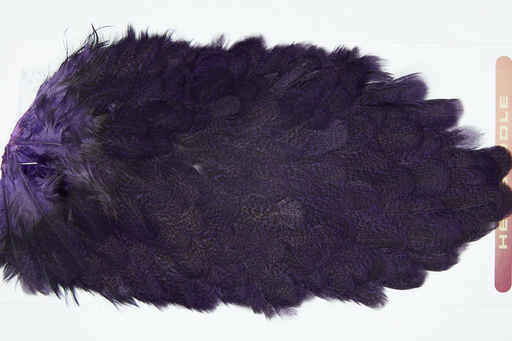2671 Coq De Leon Hen Saddle Purple Speckled