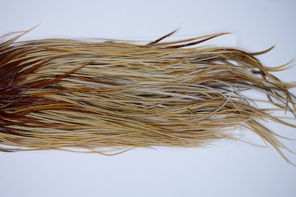 1871 Heritage Dry Fly Hackle, 2 Grade Rooster Saddle Honey Dun Ties Size 14-16