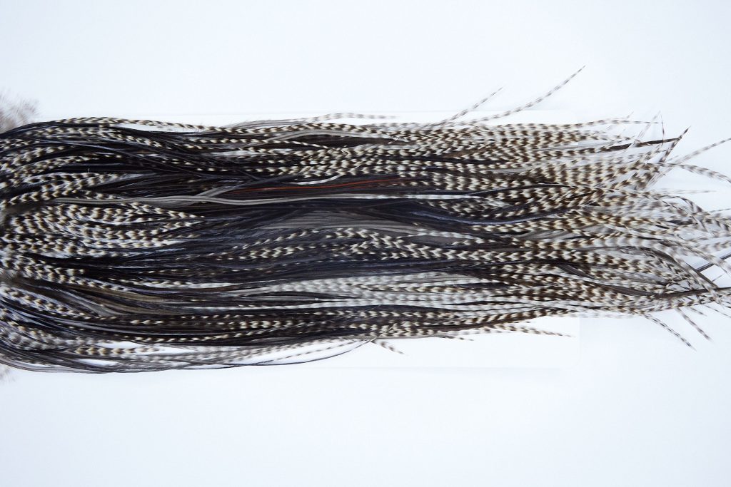 3785 Heritage Dry Fly Hackle, 3 Grade Rooster Saddle Dun Grizzly Ties Size 12-14