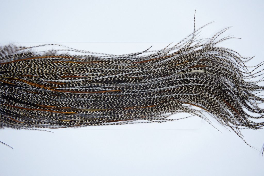 3803 Heritage Dry Fly Hackle, 3 Grade Midge Saddle Grizzly Variant Ties Size 16