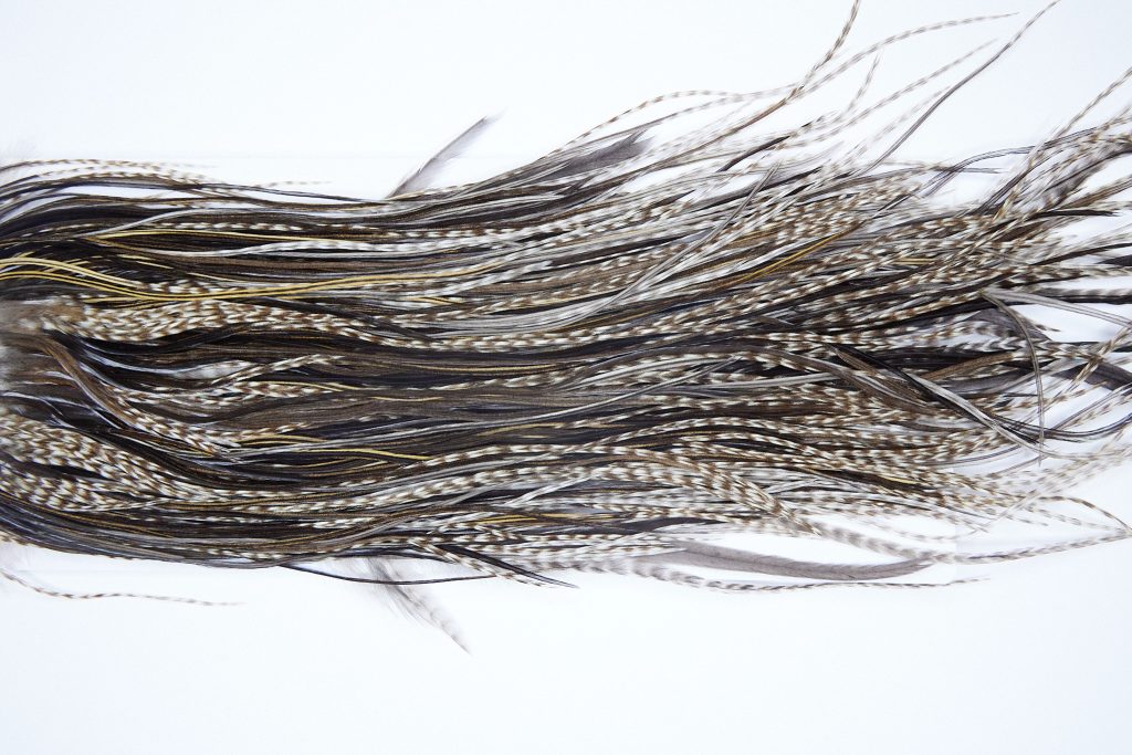 3978 Hebert Dry Fly Hackle, Bronze Grade Rooster Saddle Dun Grizzly Ties Size 12-14