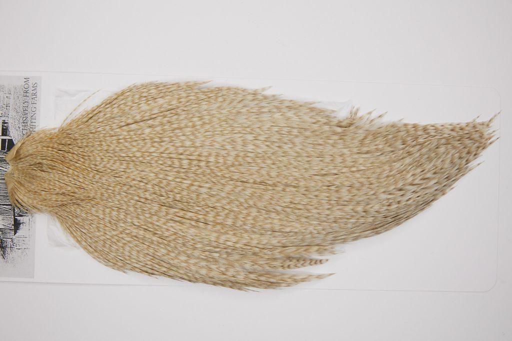 4245 Beaverkill Dry Fly Hackle, Rooster Cape Variant Ties Size 8-18