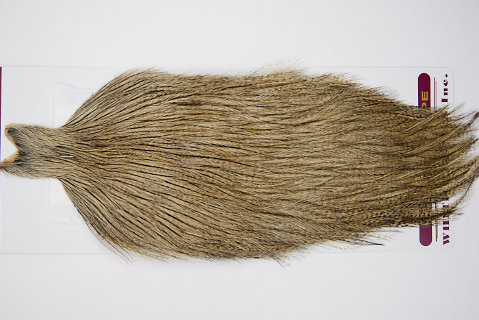4648 Coq De Leon Dry Fly Hackle None Rooster Cape Light Pardo