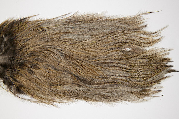 4723 Coq De Leon Dry Fly Hackle Silver Grade Rooster Saddle Dun