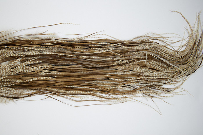 4927 Hebert Dry Fly Hackle Silver Grade Rooster Saddle Dun Grizzly Ties Size 12-18