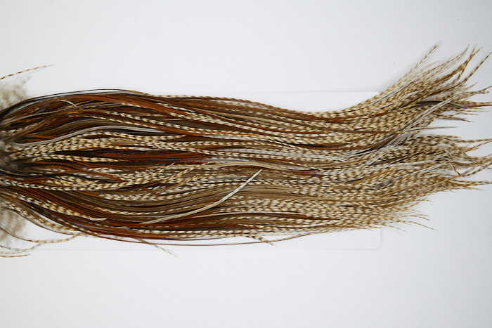 4932 Hebert Dry Fly Hackle Silver Grade Rooster Saddle Dun Grizzly Ties Size 12-14