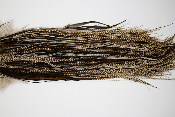 4934 Hebert Dry Fly Hackle Silver Grade Rooster Saddle Dun Grizzly Ties Size 14-16