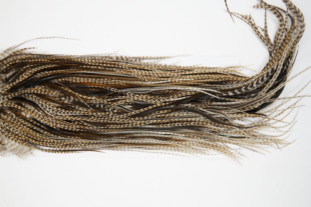 10867 Hebert Dry Fly Hackle Bronze Grade Rooster Saddle Dun Grizzly Ties Size 14-16