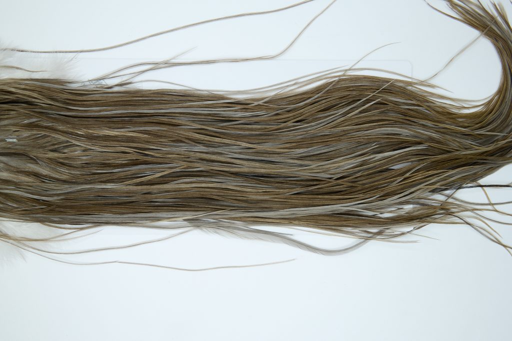 11985 Hebert Dry Fly Hackle Silver Grade Rooster Saddle Medium Grey Dun Ties Size 16-18