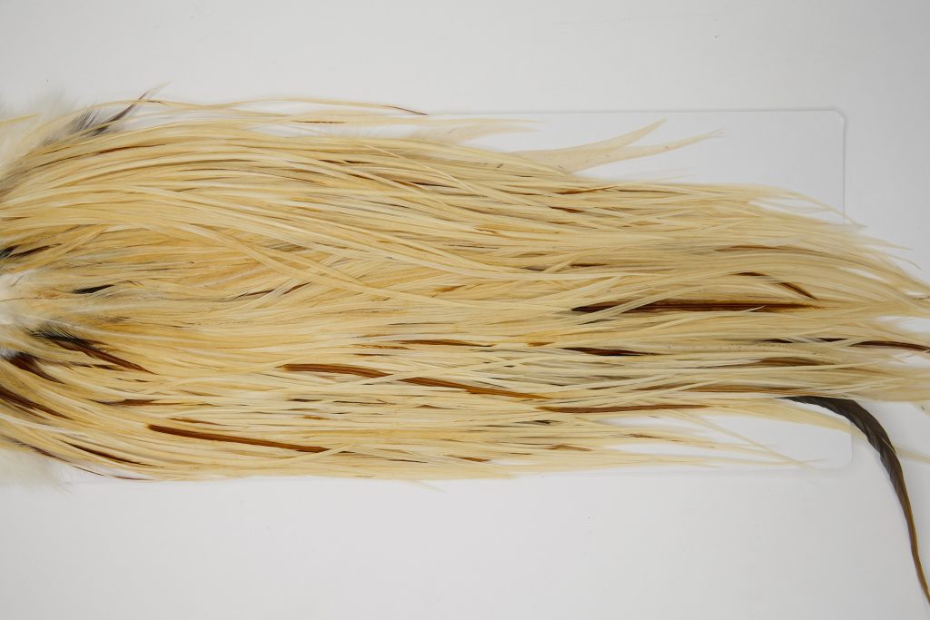 12098 Hebert Dry Fly Hackle Pro Grade Rooster Saddle Light Ginger Ties Size 14-18